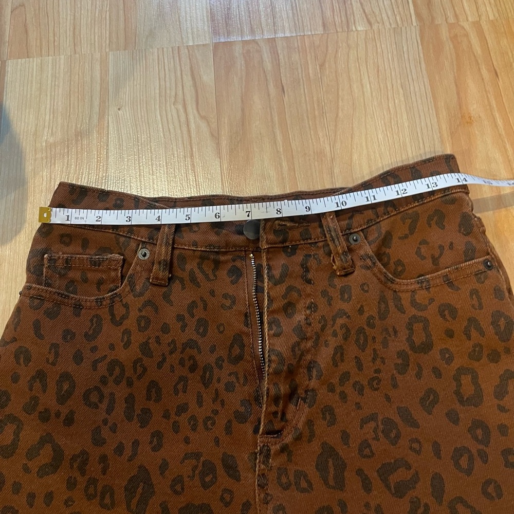 Universal Thread Brown Leopard Print Cropped jeans - image 3